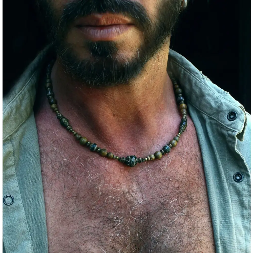 Beaded necklace.
