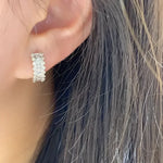 18k White Gold Diamond Hoop Earrings - Elegant and Timeless Jewelry - Buzzastore