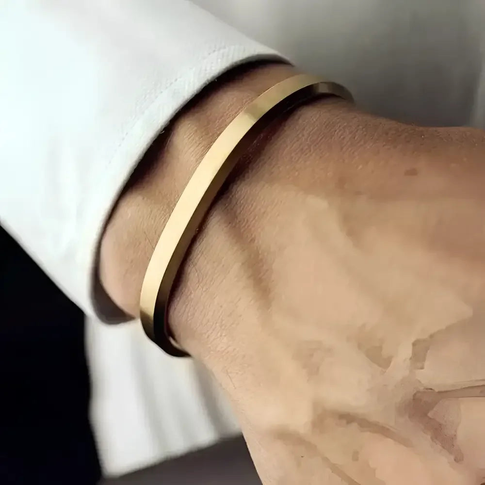 Stainless Steel Cuff Bracelet - Elegant Luxury Accessory for Any Occasion - Buzzastore