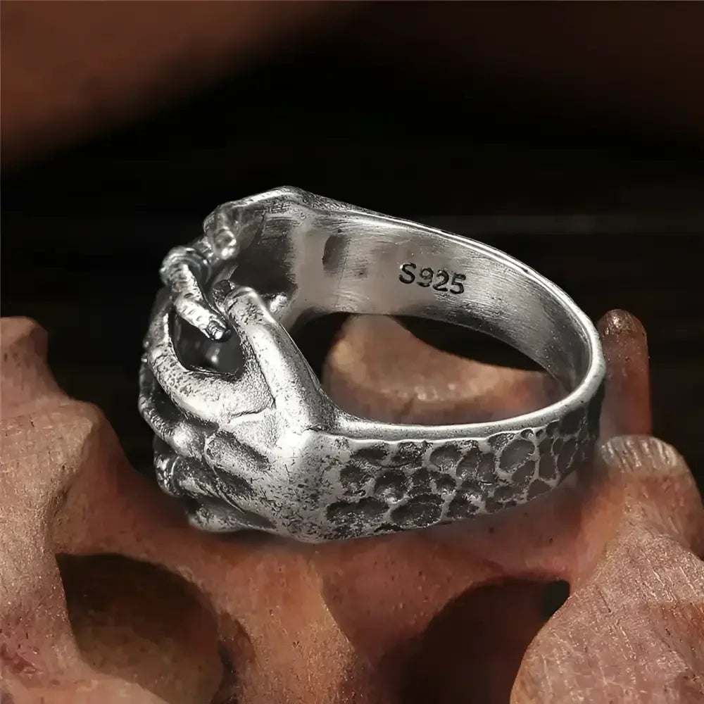 Vintage Sterling Silver Ring - Timeless Accessory for Elegant Style - Buzzastore