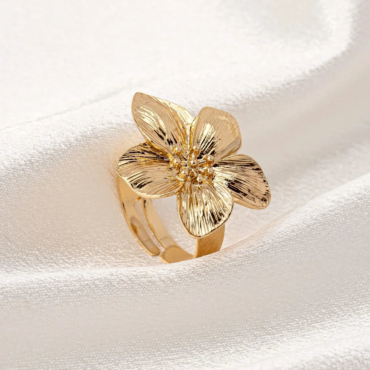 Adjustable Flower Metal Ring for Women Perfect for Daily Wear Vacations - Buzzastore