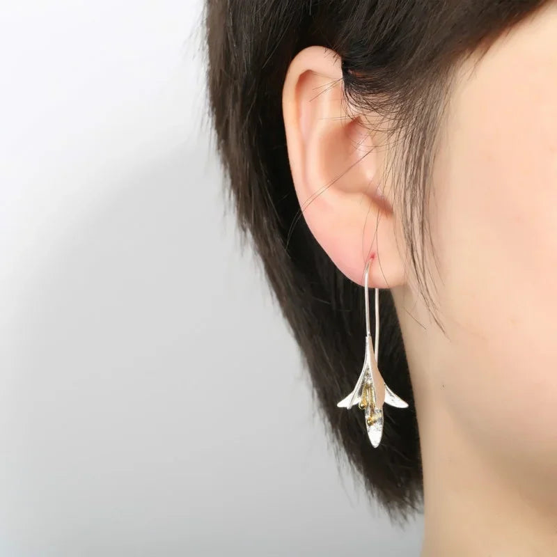 Floral Carved Silver Gold Earrings - Trendy Jewelry for Women - Buzzastore