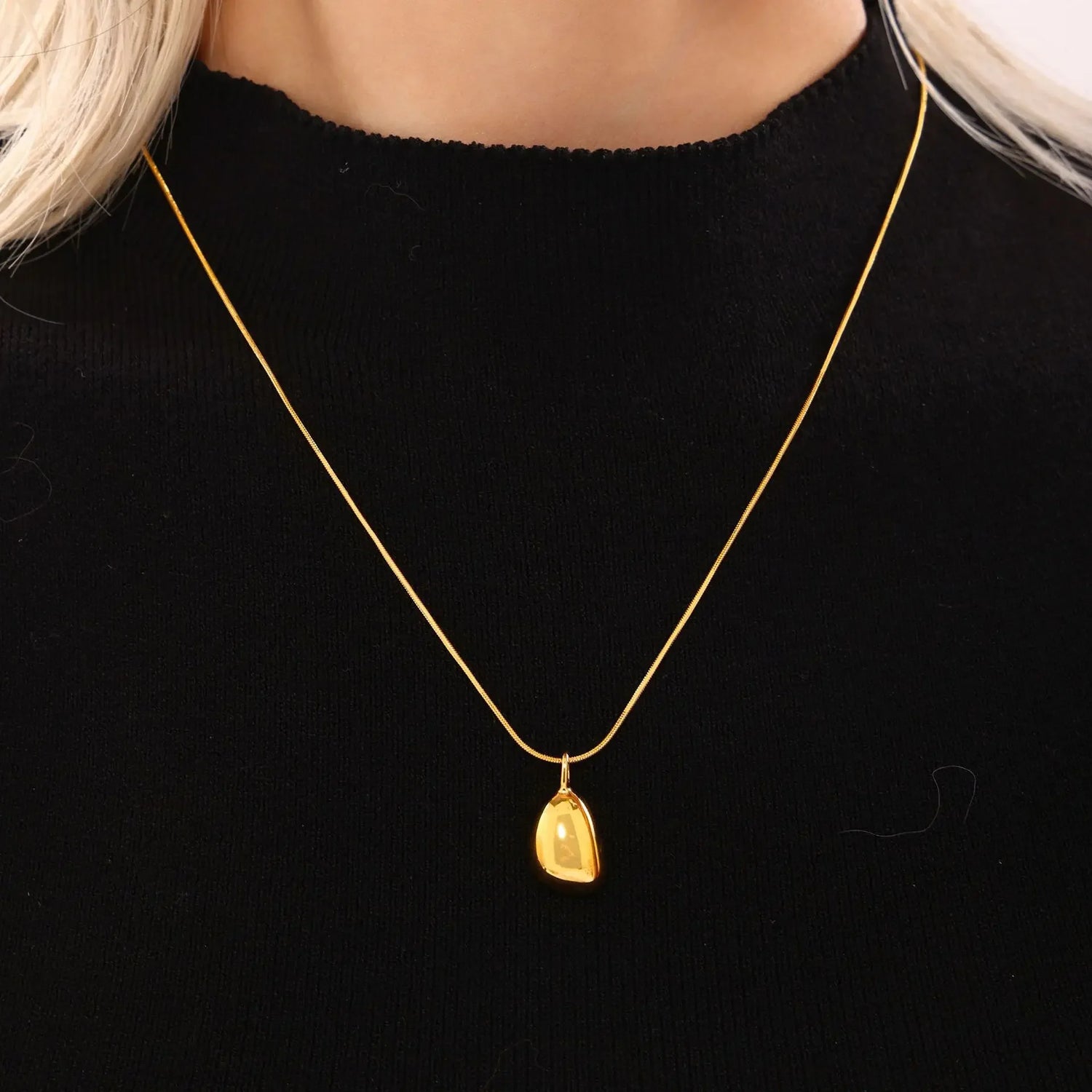Elegant Gold Plated Pearl Necklace for Women - Waterproof Daily Charm Jewelry Gift - Buzzastore