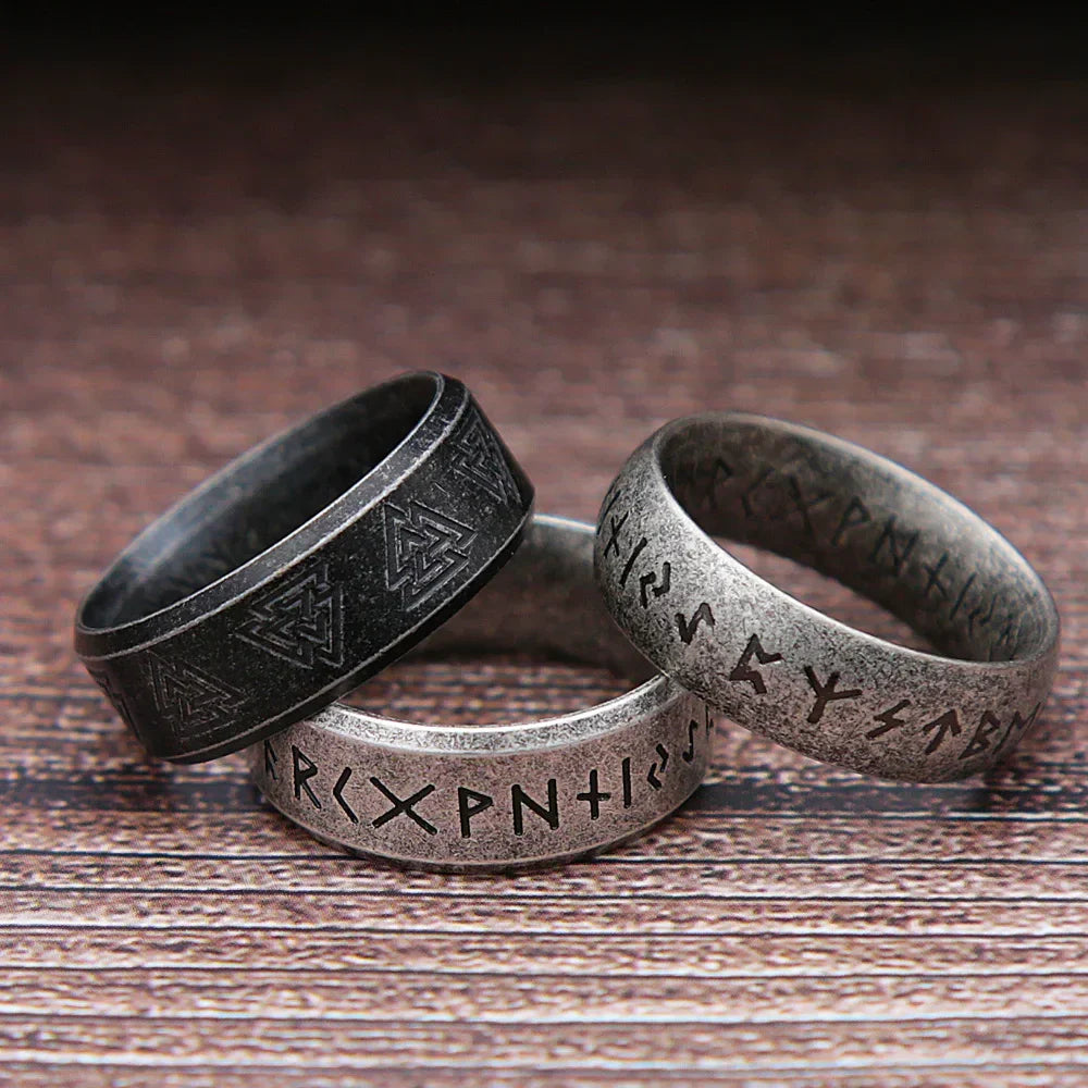 Viking Rune Ring in 316L Stainless Steel for Men and Women - Odin Letter Amulet Jewelry Gift - Buzzastore