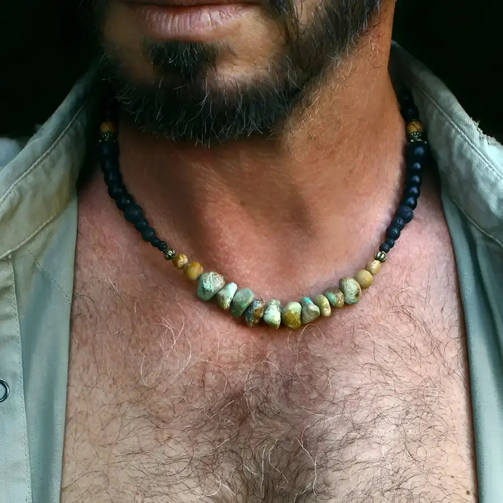 Beaded necklace.